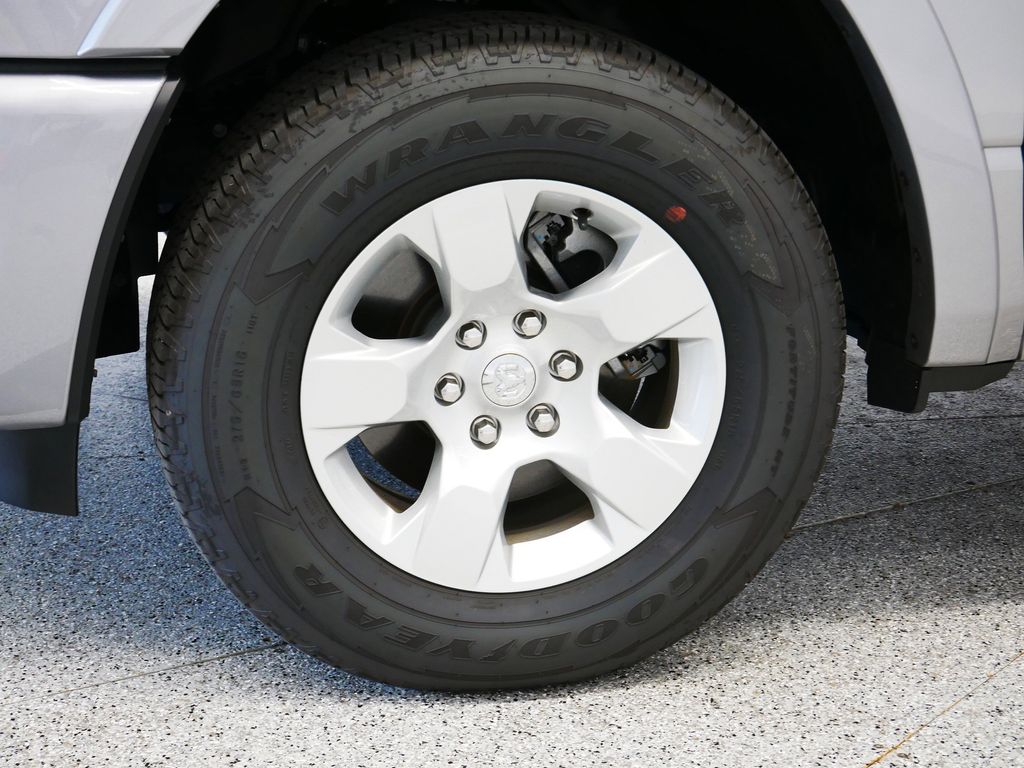 Thumbnail: 2025 RAM 1500 - 7