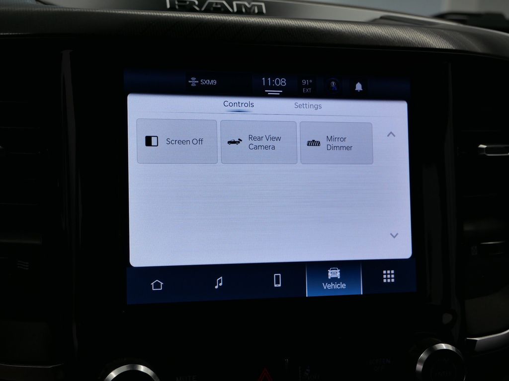 Thumbnail: 2025 RAM 1500 - 33