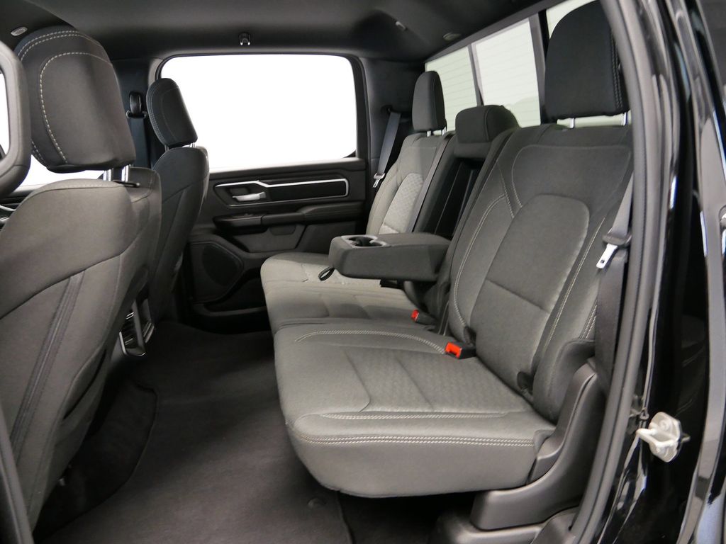 Thumbnail: 2025 RAM 1500 - 19