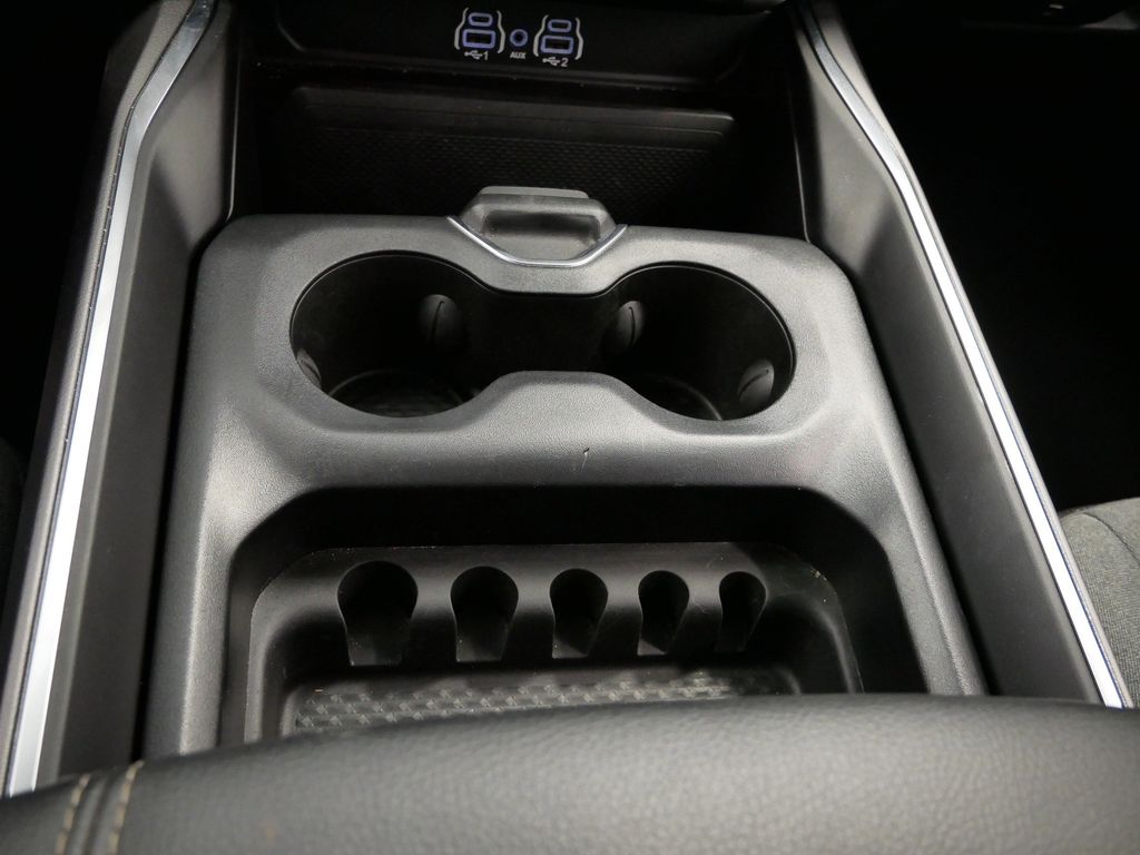 Thumbnail: 2025 RAM 1500 - 15