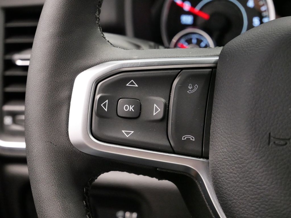 Thumbnail: 2025 RAM 1500 - 29