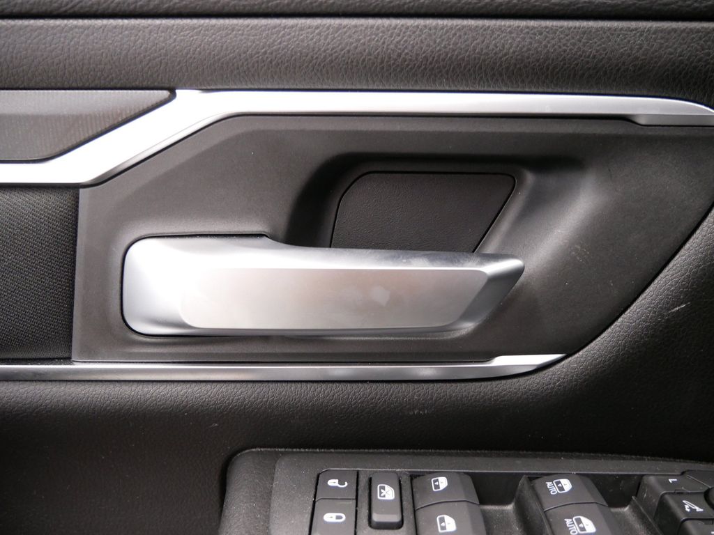 Thumbnail: 2026 RAM 1500 - 21