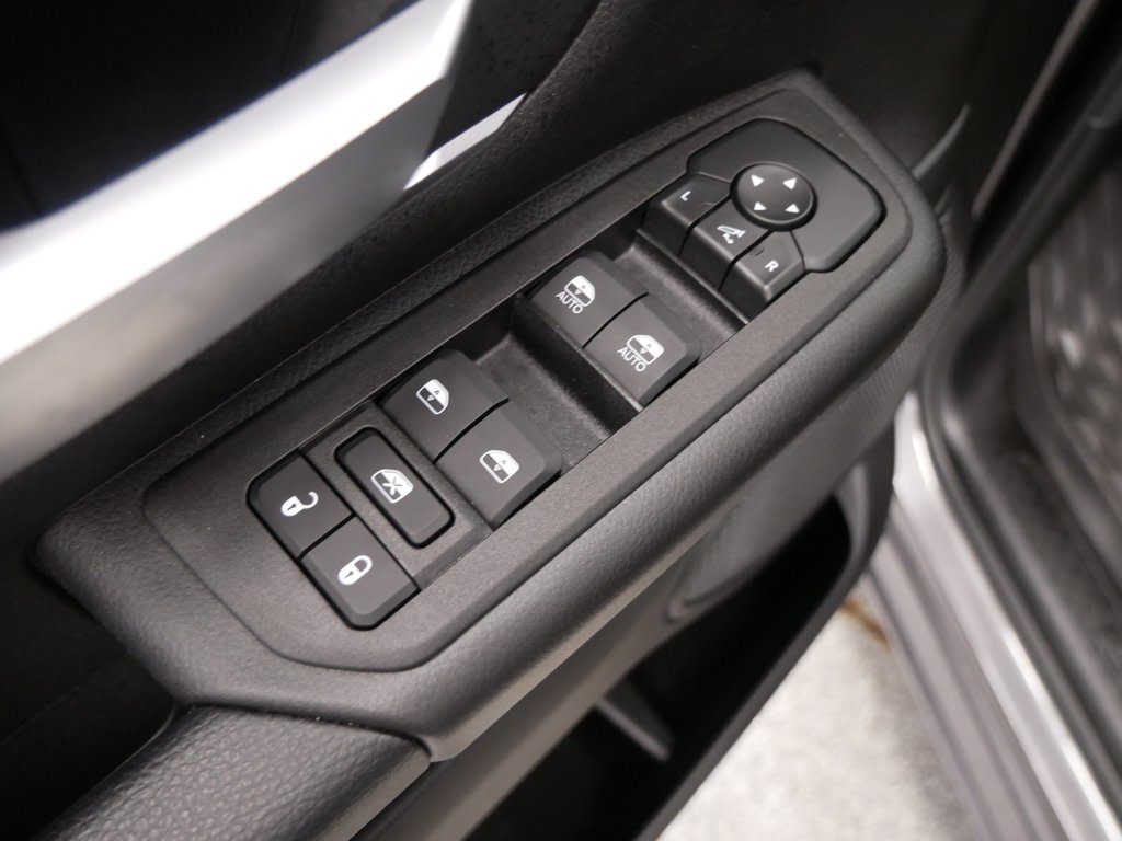 Thumbnail: 2026 RAM 1500 - 17