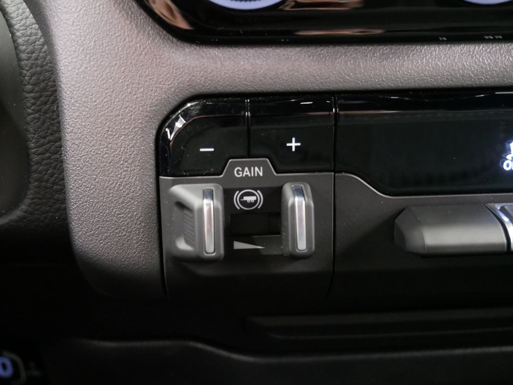 Thumbnail: 2026 RAM 1500 - 23