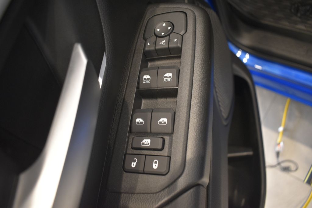 Thumbnail: 2026 RAM 1500 - 32