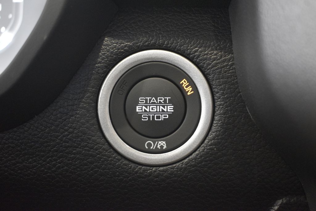 Thumbnail: 2026 RAM 1500 - 38