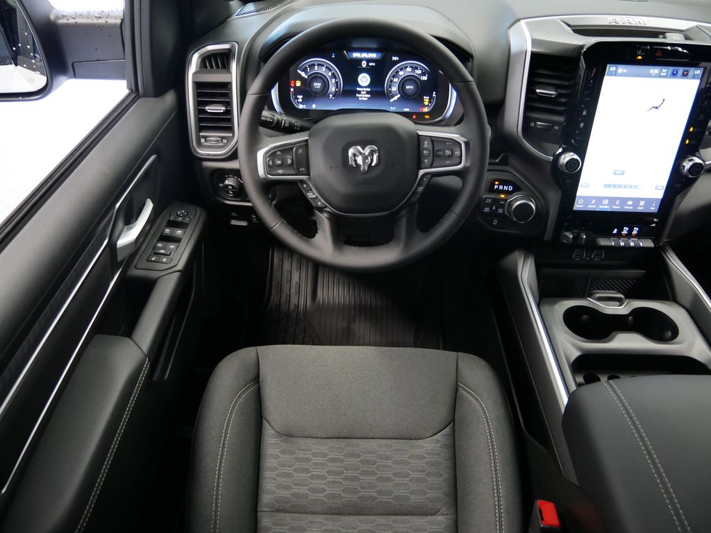 Thumbnail: 2026 RAM 1500 - 9