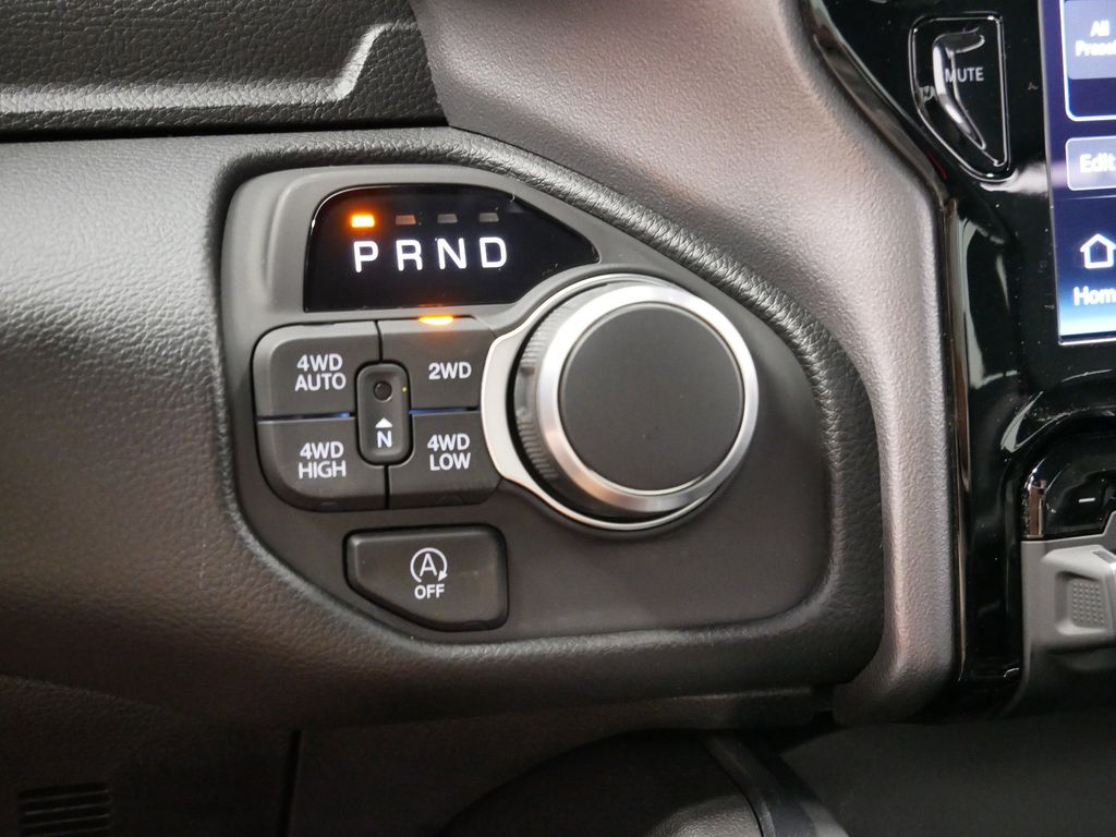 Thumbnail: 2026 RAM 1500 - 39