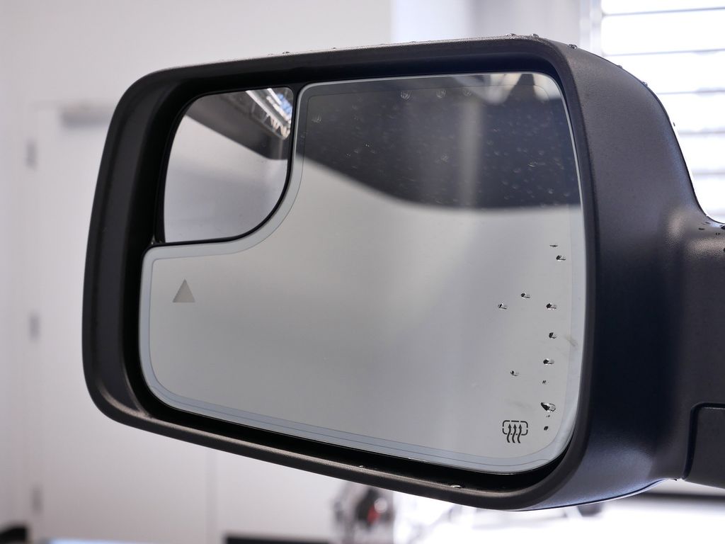 Thumbnail: 2026 RAM 1500 - 13