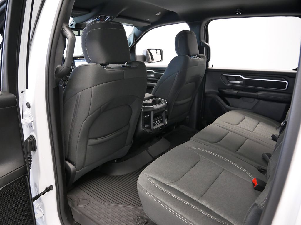 Thumbnail: 2026 RAM 1500 - 11