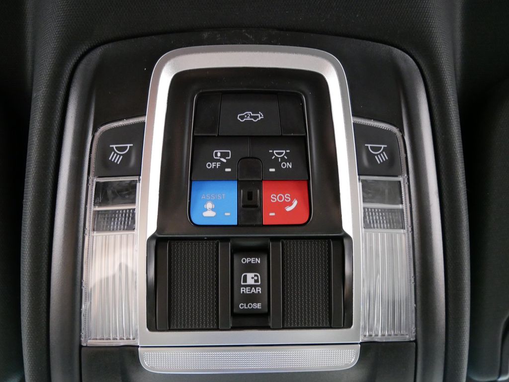 Thumbnail: 2026 RAM 1500 - 27