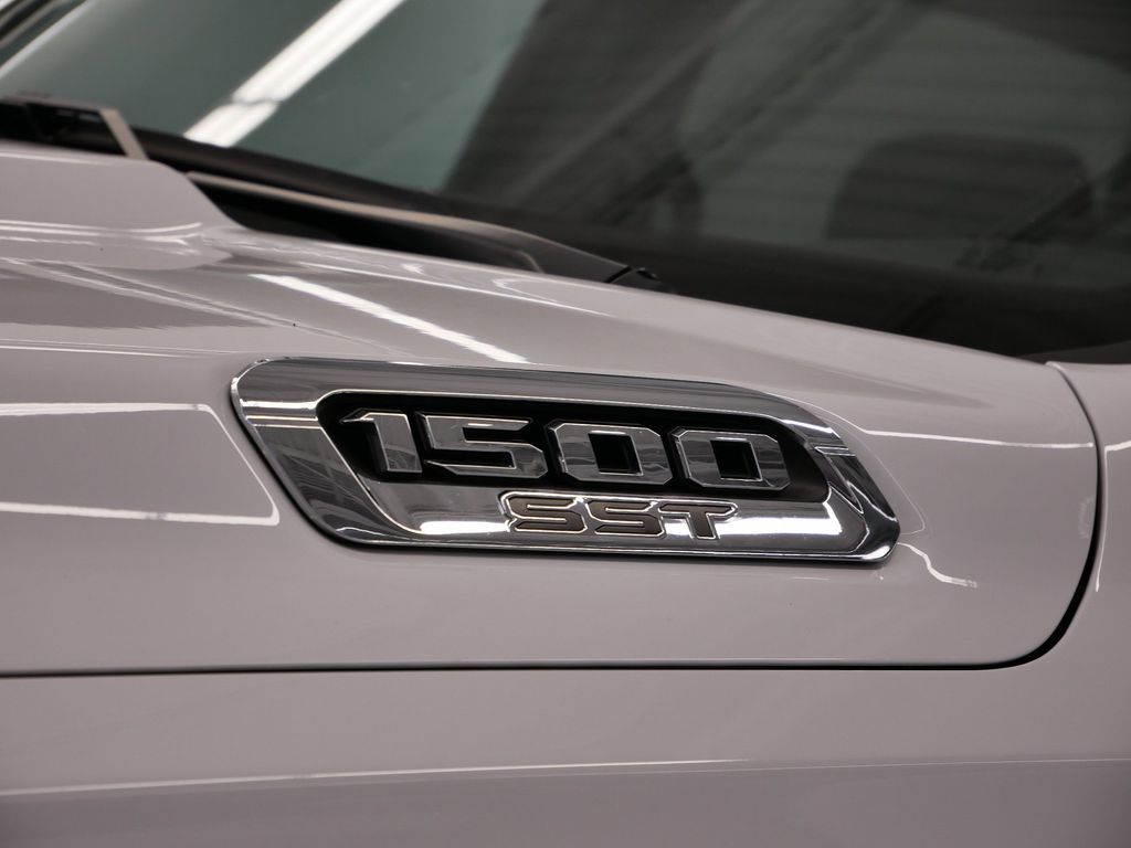 Thumbnail: 2025 RAM 1500 - 5