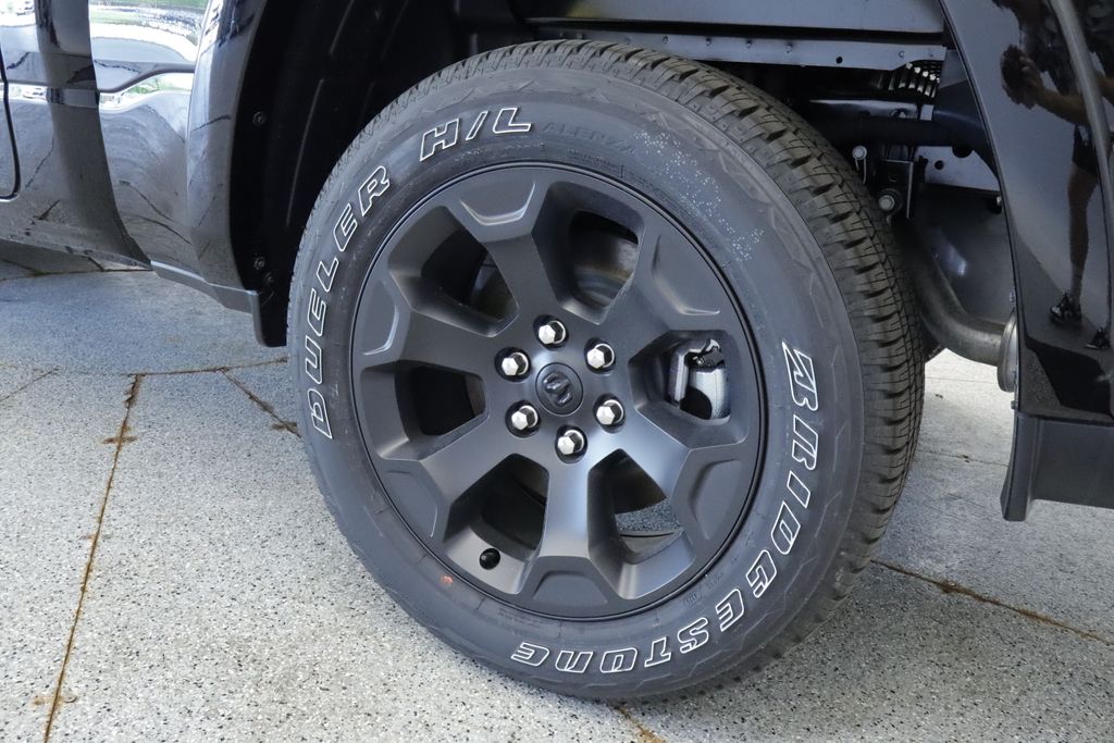 Thumbnail: 2026 RAM 1500 - 7