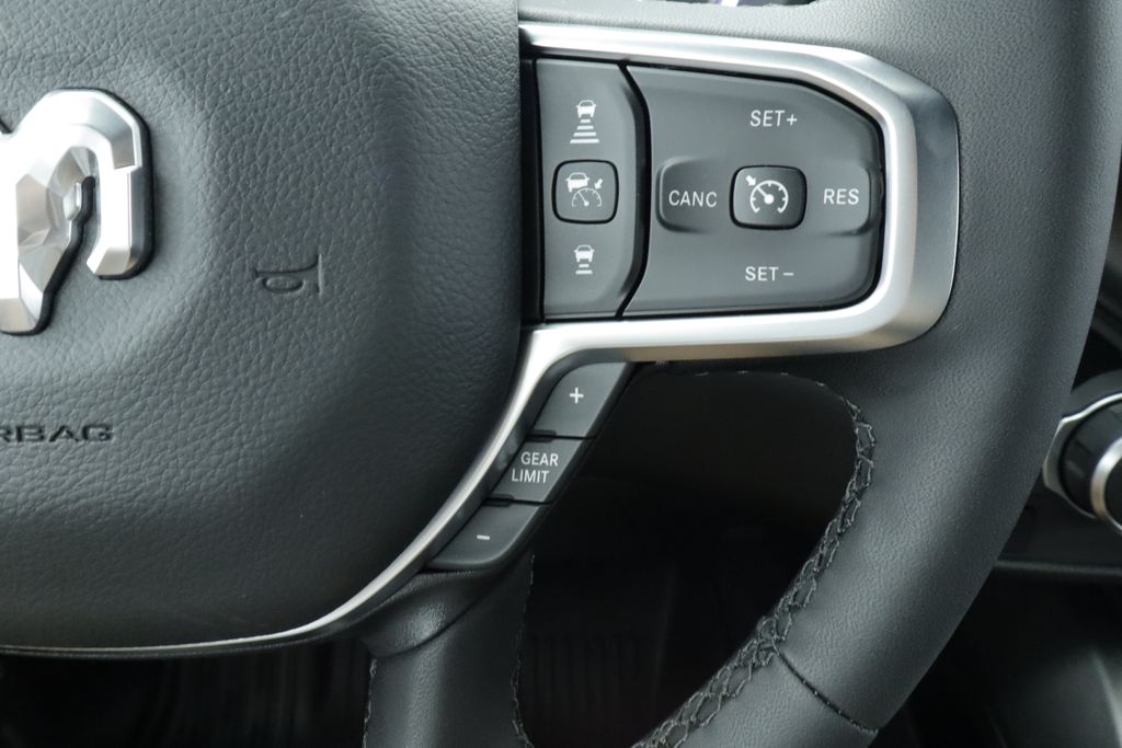 Thumbnail: 2026 RAM 1500 - 38