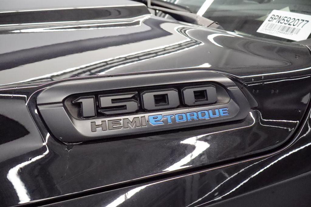 Thumbnail: 2023 RAM 1500 - 17