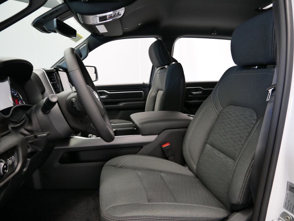 Thumbnail: 2026 RAM 1500 - 10