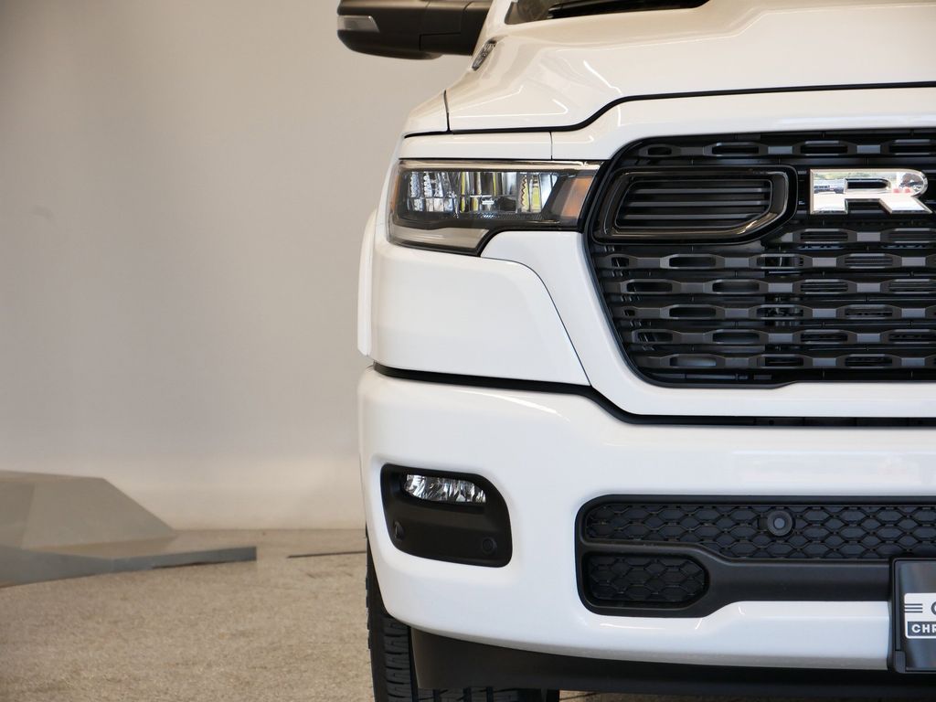 Thumbnail: 2026 RAM 1500 - 7