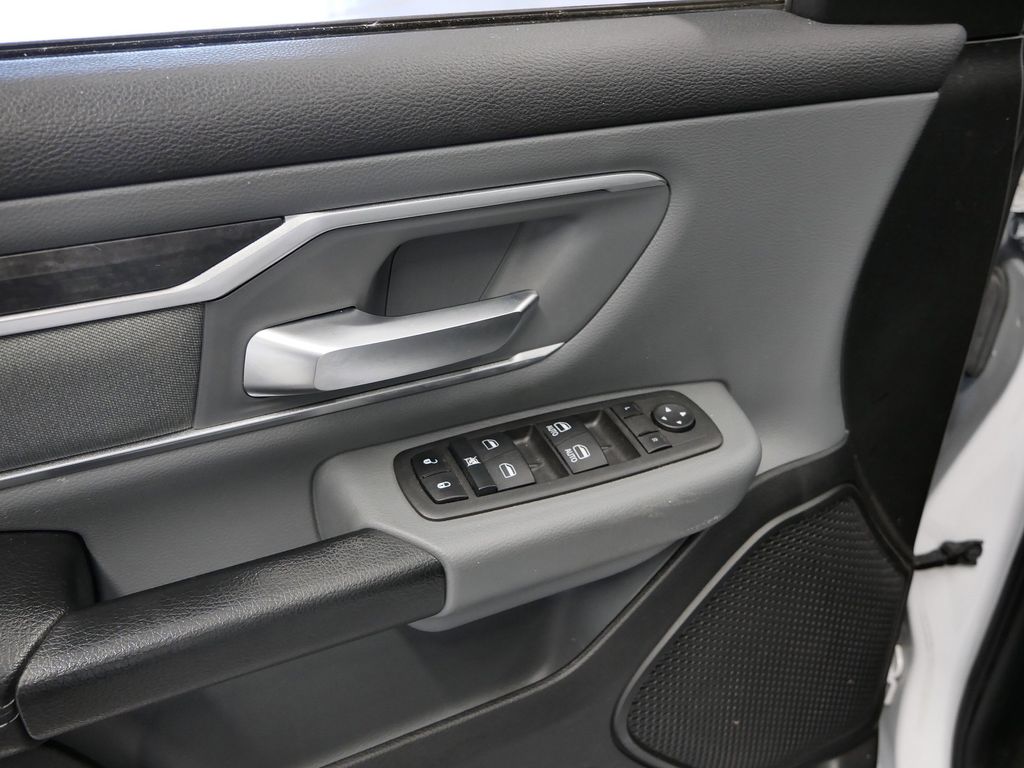 Thumbnail: 2022 RAM 1500 - 18