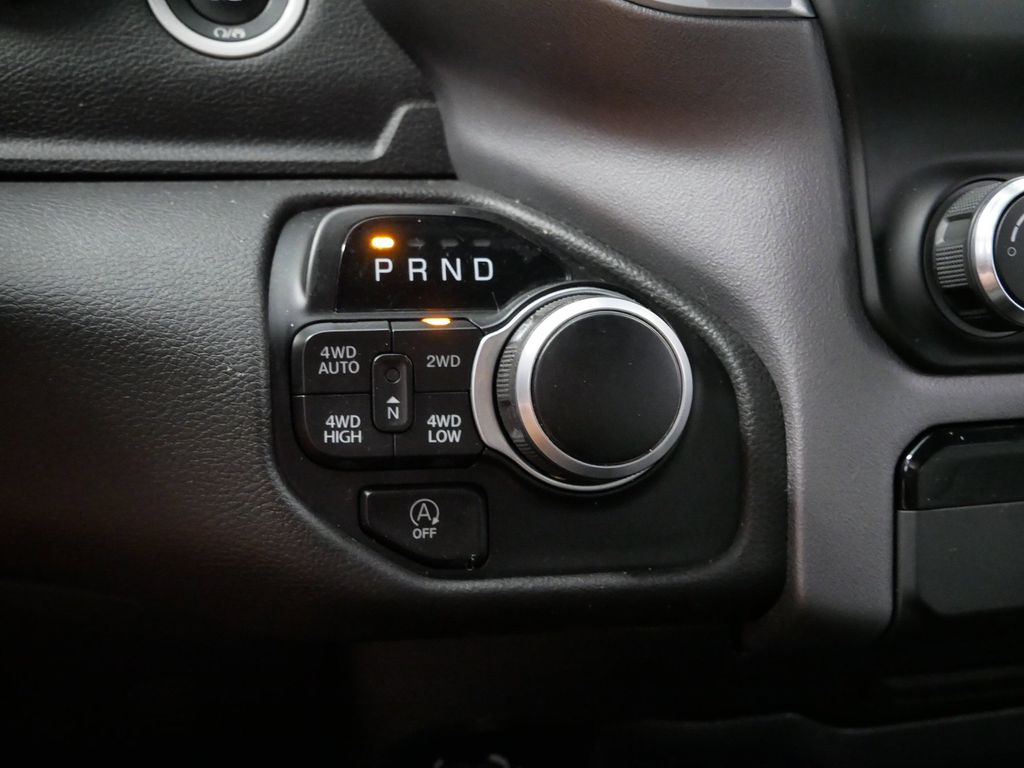 Thumbnail: 2022 RAM 1500 - 36