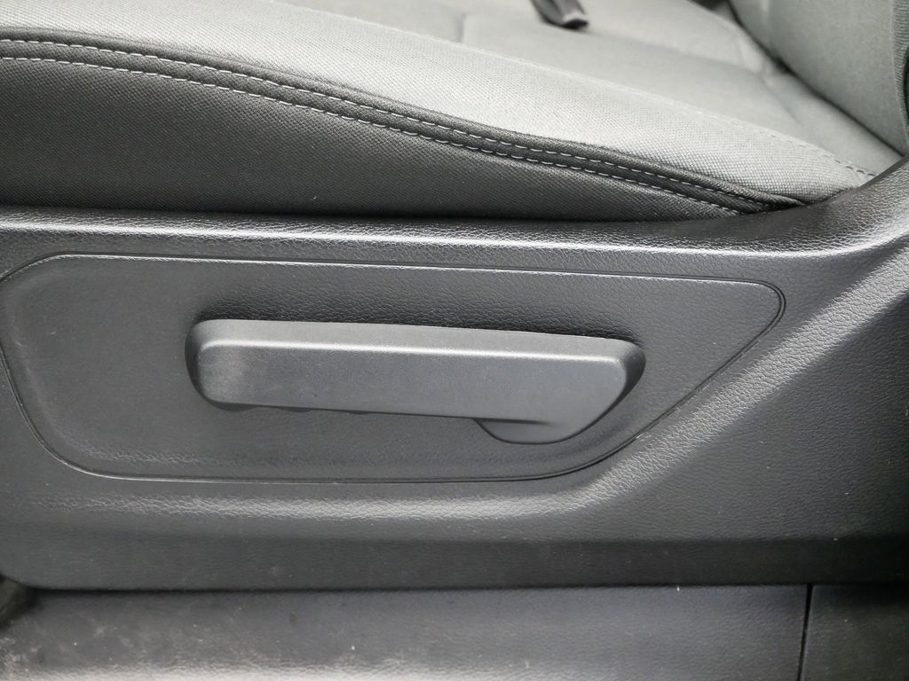 Thumbnail: 2022 RAM 1500 - 17