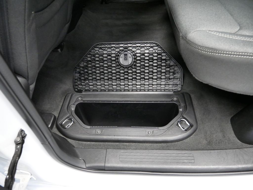 Thumbnail: 2024 RAM 1500 - 19