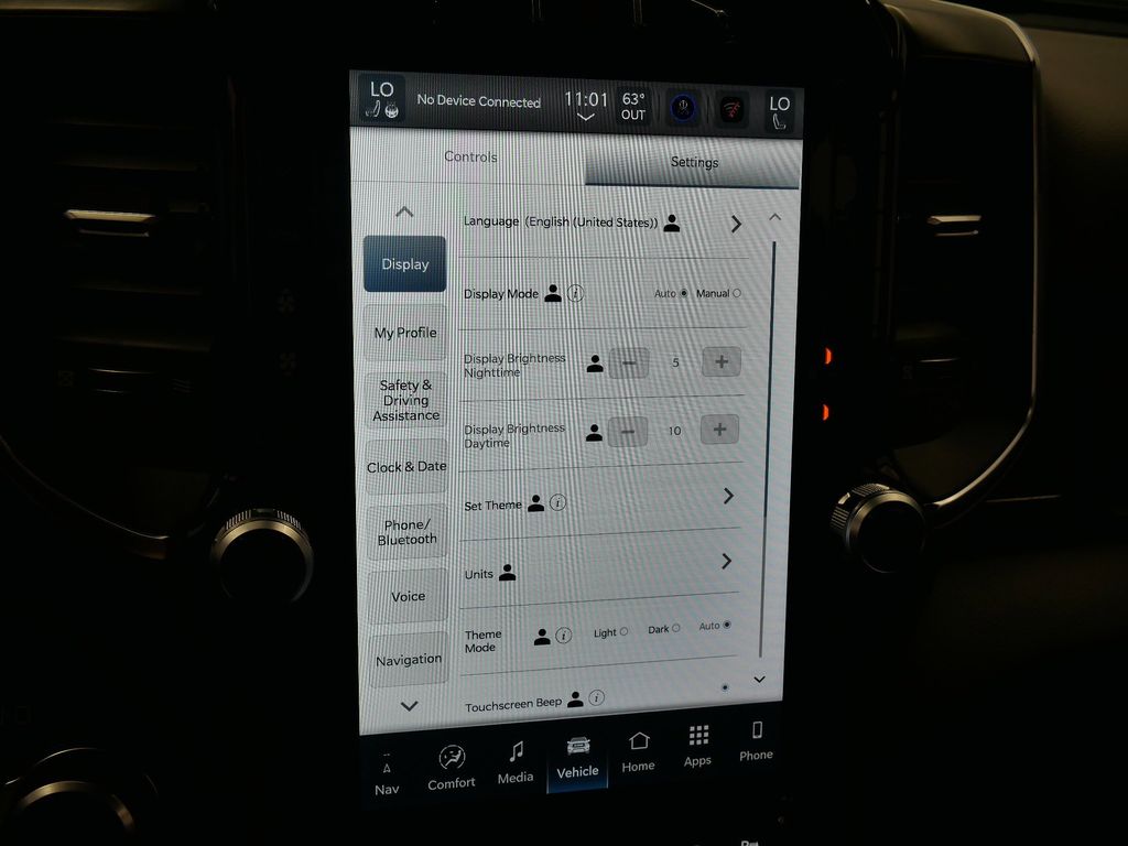 Thumbnail: 2024 RAM 1500 - 33