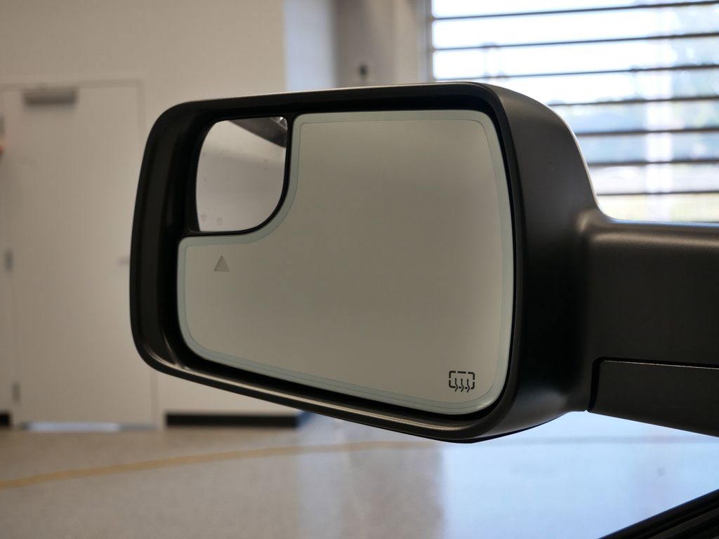 Thumbnail: 2024 RAM 1500 - 13