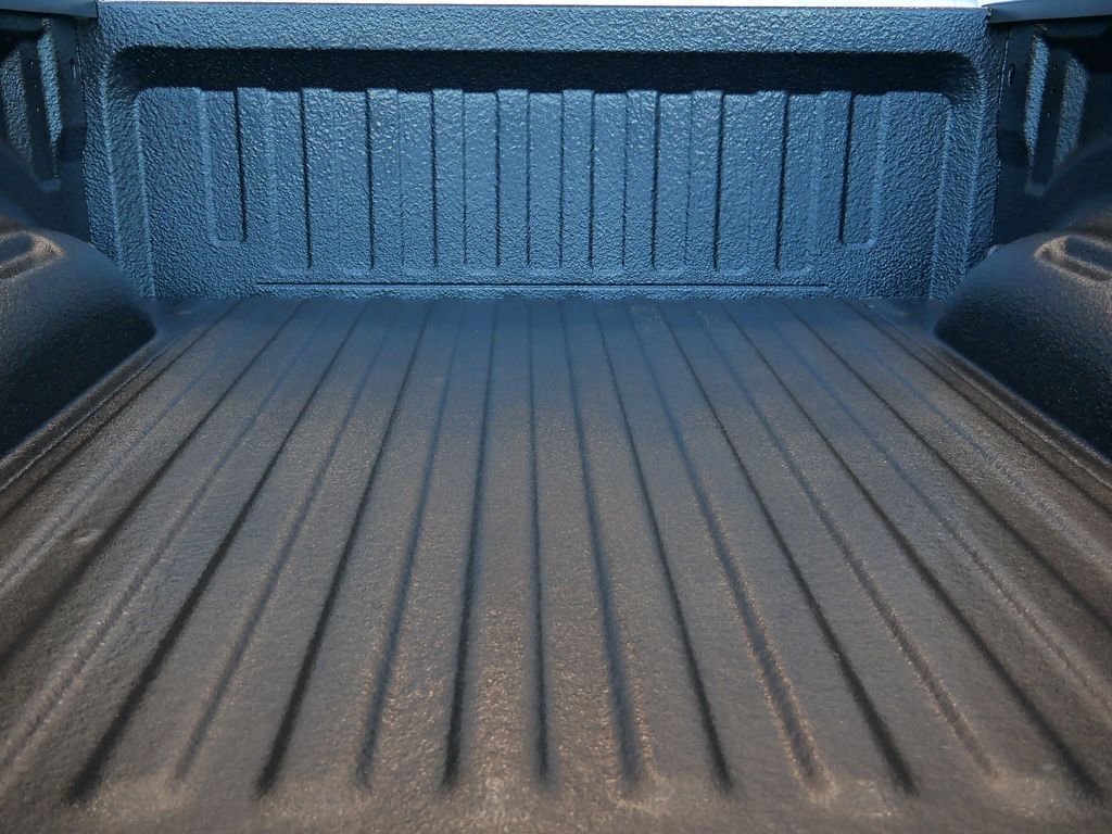 Thumbnail: 2026 RAM 1500 - 15