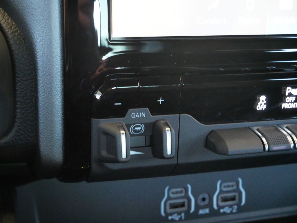 Thumbnail: 2026 RAM 1500 - 35