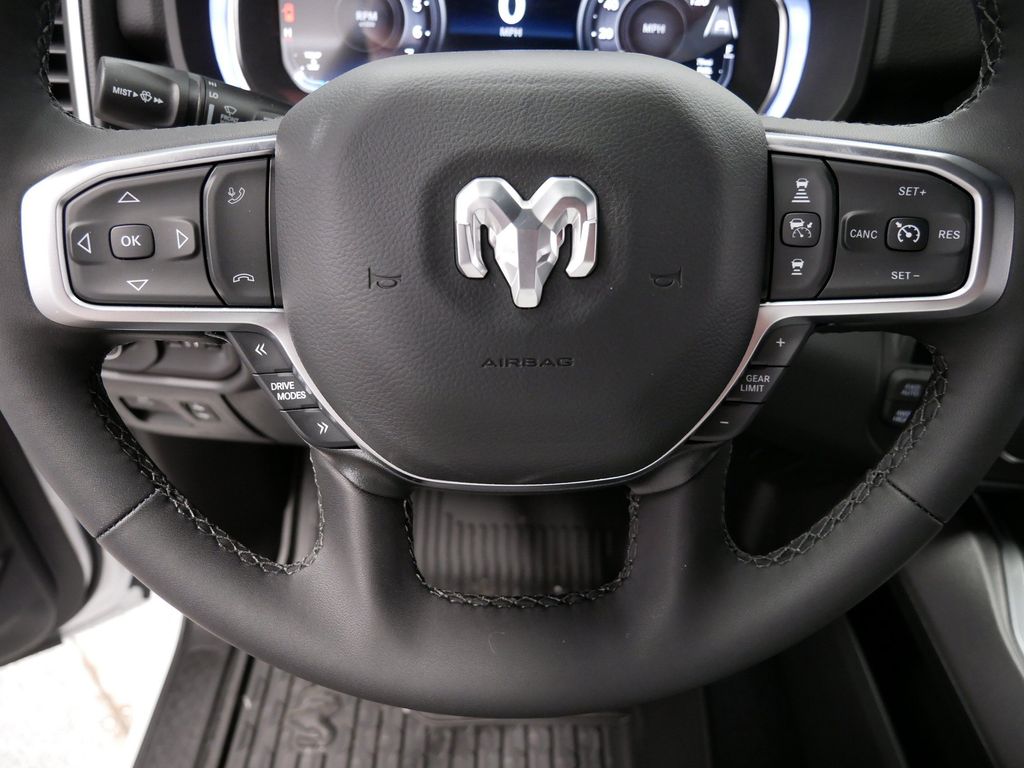 Thumbnail: 2026 RAM 1500 - 28