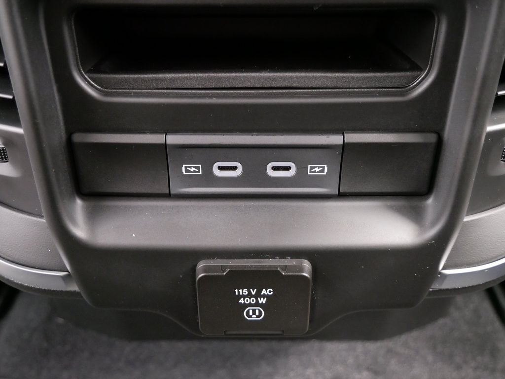 Thumbnail: 2026 RAM 1500 - 18