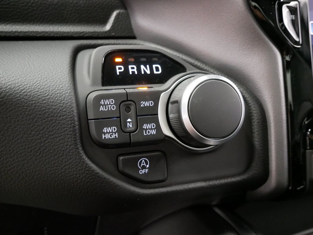 Thumbnail: 2026 RAM 1500 - 26