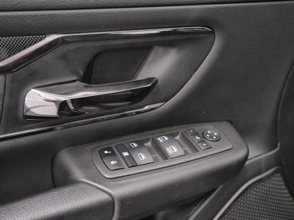 Thumbnail: 2022 RAM 1500 - 17