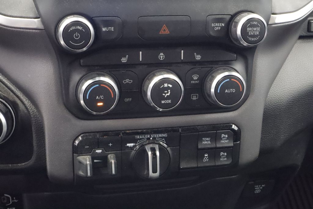 Thumbnail: 2022 RAM 1500 - 19