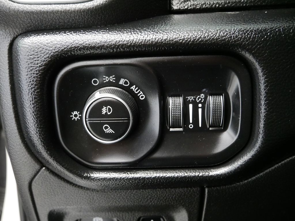2019 RAM 1500 Big Horn 24