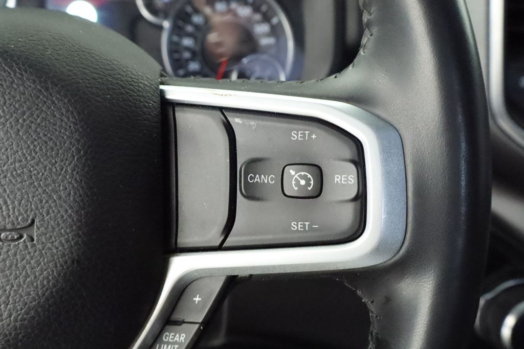 Thumbnail: 2024 RAM 1500 - 33