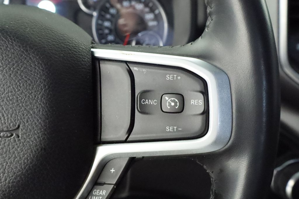 Thumbnail: 2024 RAM 1500 - 33