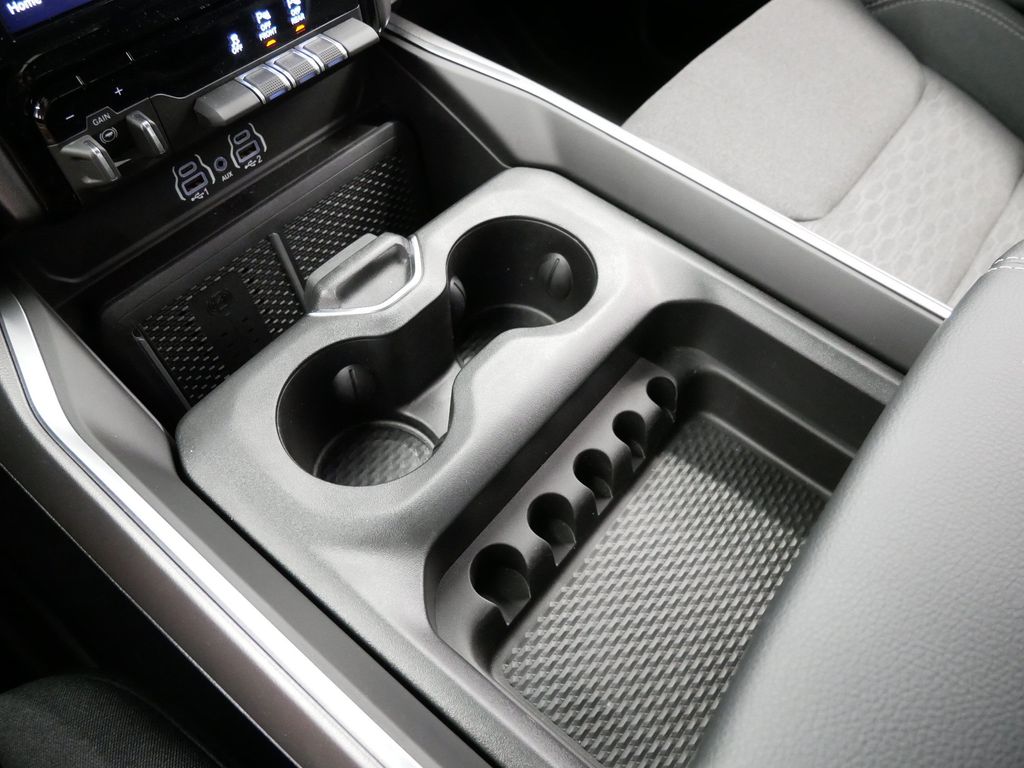 Thumbnail: 2026 RAM 1500 - 12