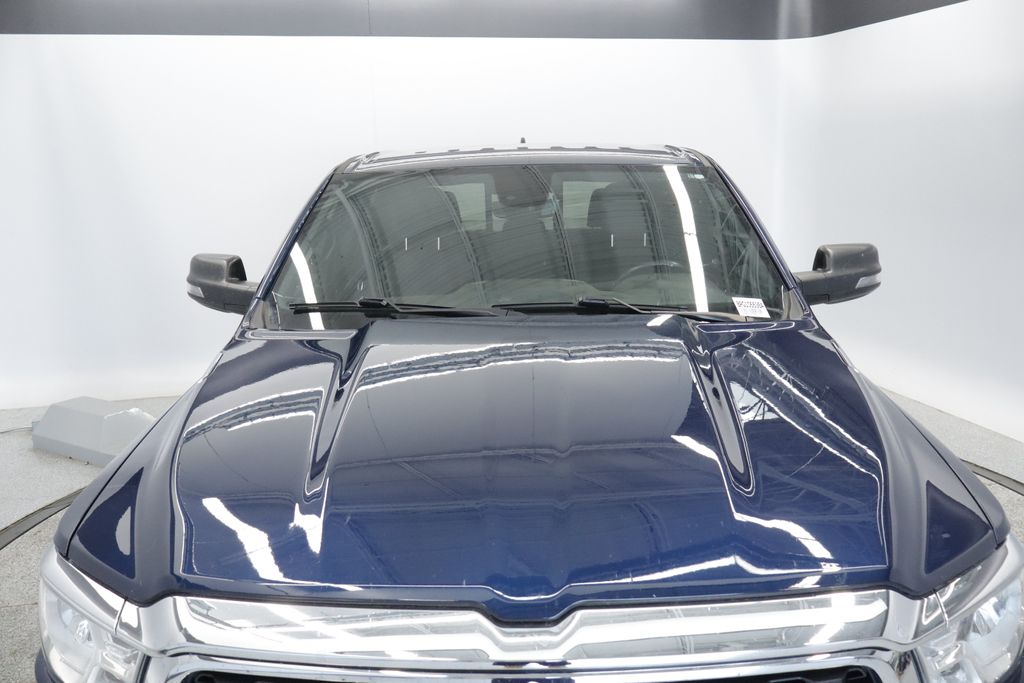 Thumbnail: 2023 RAM 1500 - 8