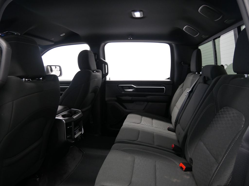 Thumbnail: 2026 RAM 1500 - 10