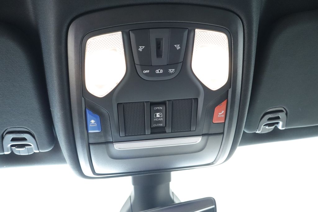 Thumbnail: 2023 RAM 1500 - 39