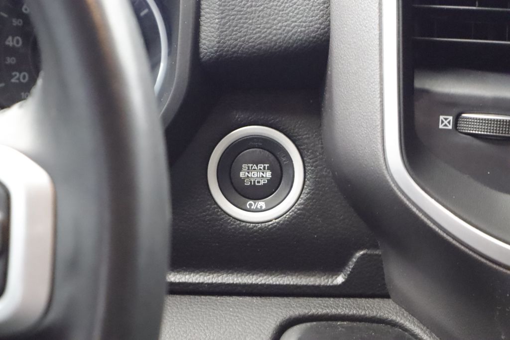 Thumbnail: 2023 RAM 1500 - 32