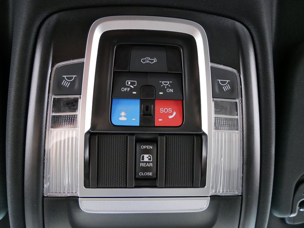 Thumbnail: 2026 RAM 1500 - 25