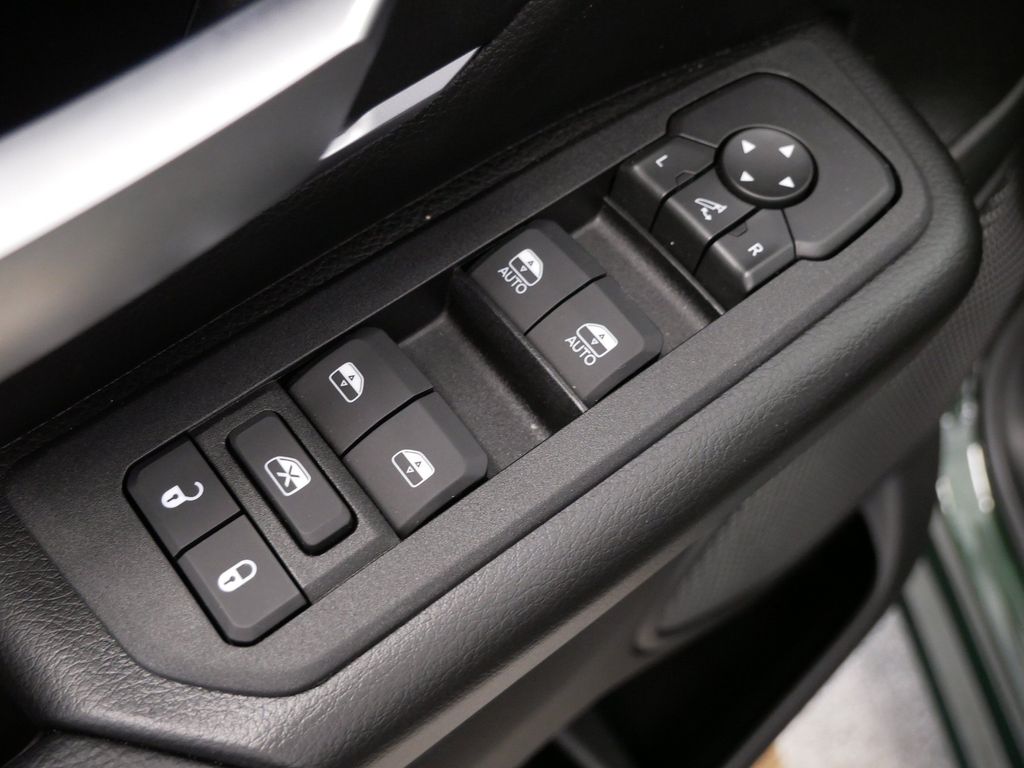 Thumbnail: 2026 RAM 1500 - 20