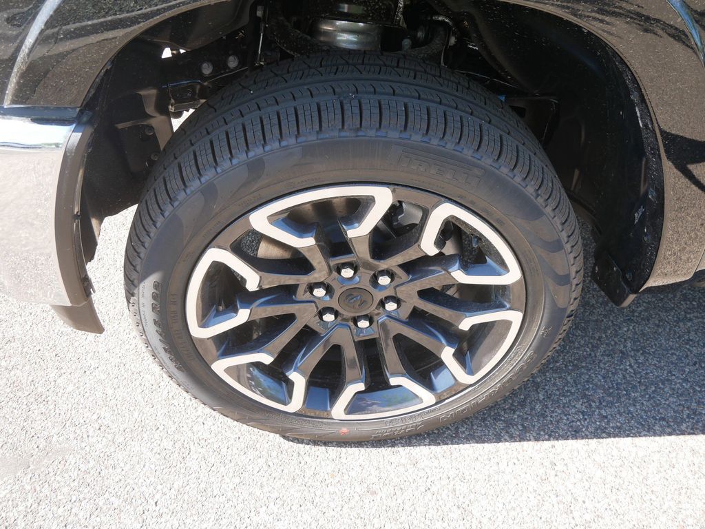 Thumbnail: 2025 RAM 1500 - 8