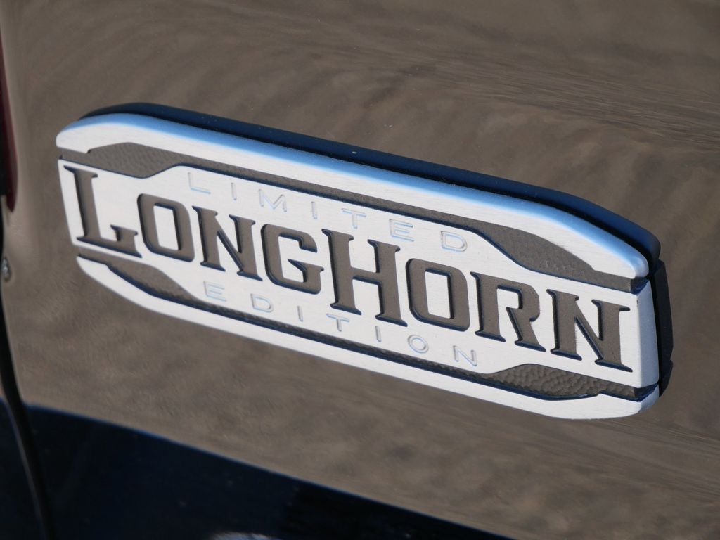 Thumbnail: 2025 RAM 1500 - 24