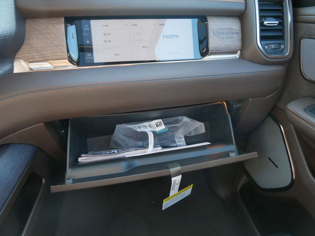 Thumbnail: 2025 RAM 1500 - 49