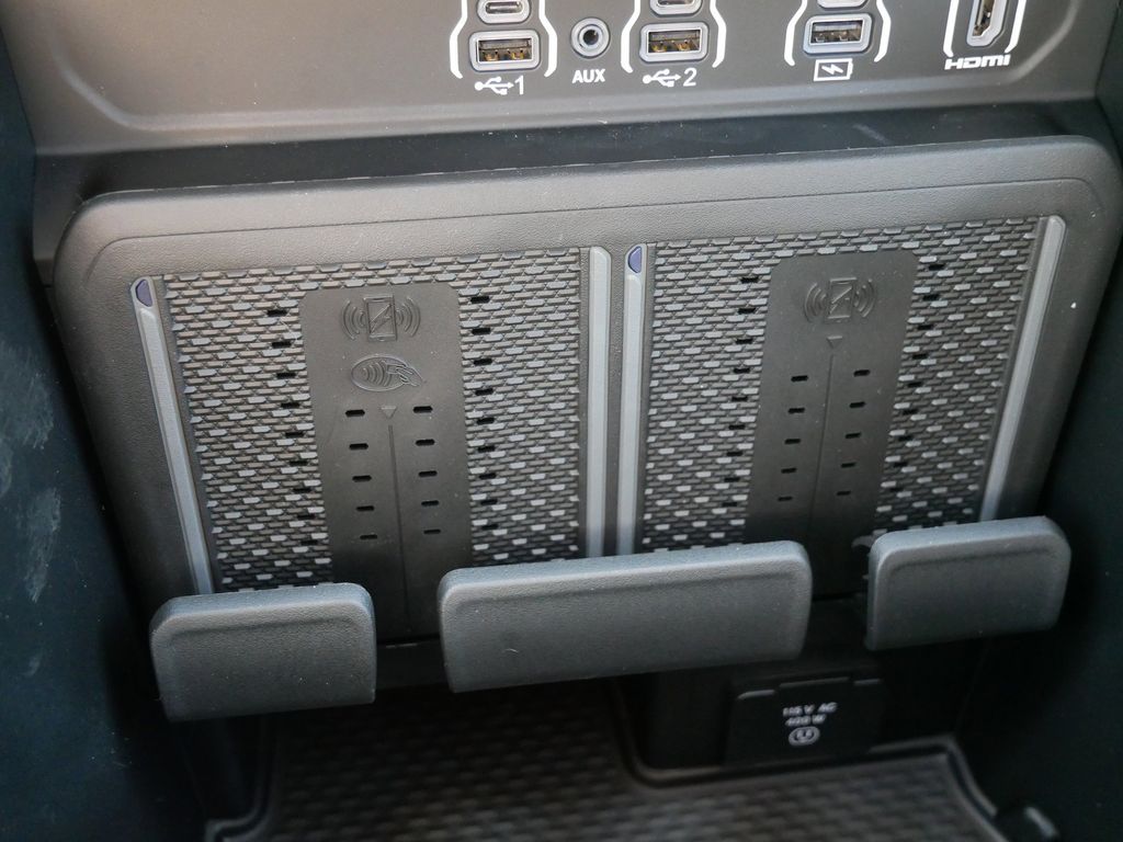 Thumbnail: 2025 RAM 1500 - 16