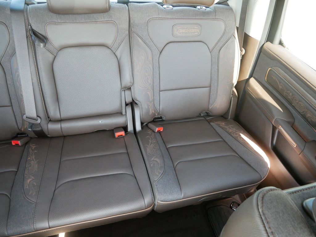 Thumbnail: 2025 RAM 1500 - 11