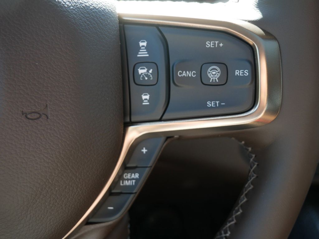 Thumbnail: 2025 RAM 1500 - 36